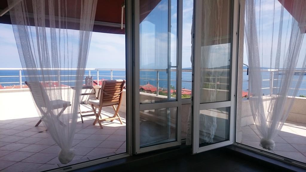 High In The Sky Apartments Sozopol Exterior foto
